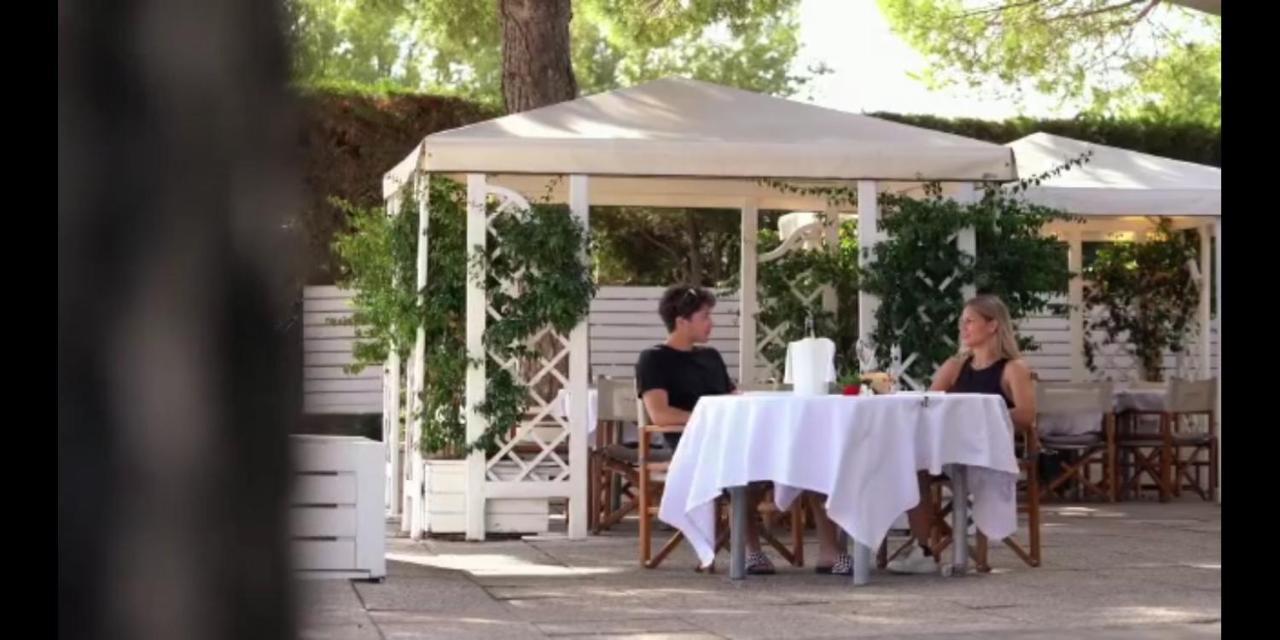Marina Degli Estensi Floating Resort Llido Degli Estensi Kültér fotó
