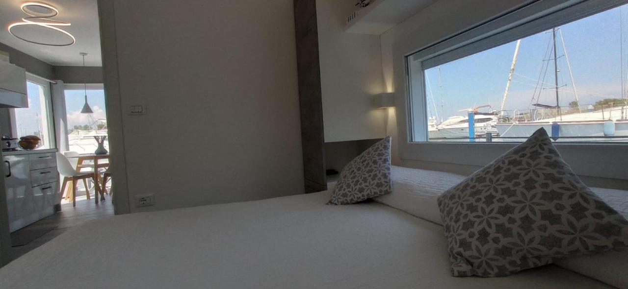 Marina Degli Estensi Floating Resort Llido Degli Estensi Kültér fotó